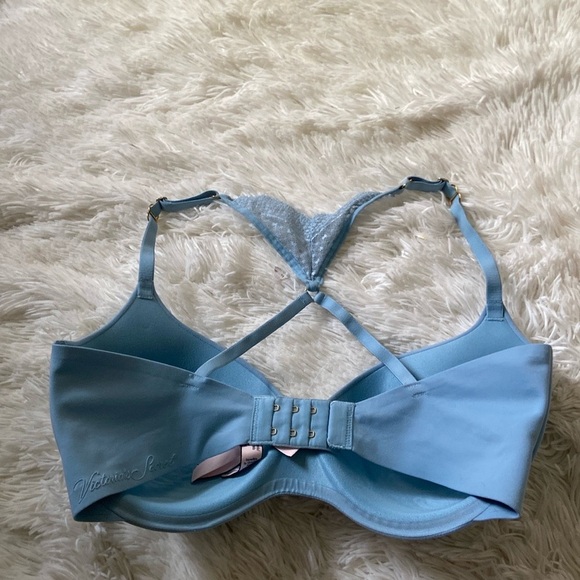 VICTORIA’S SECRET Incredible Lined  Perfect Coverage Bra - Picture 2 of 8